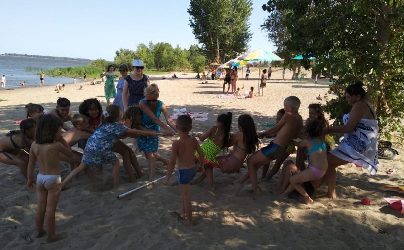 Семейные игры на песке