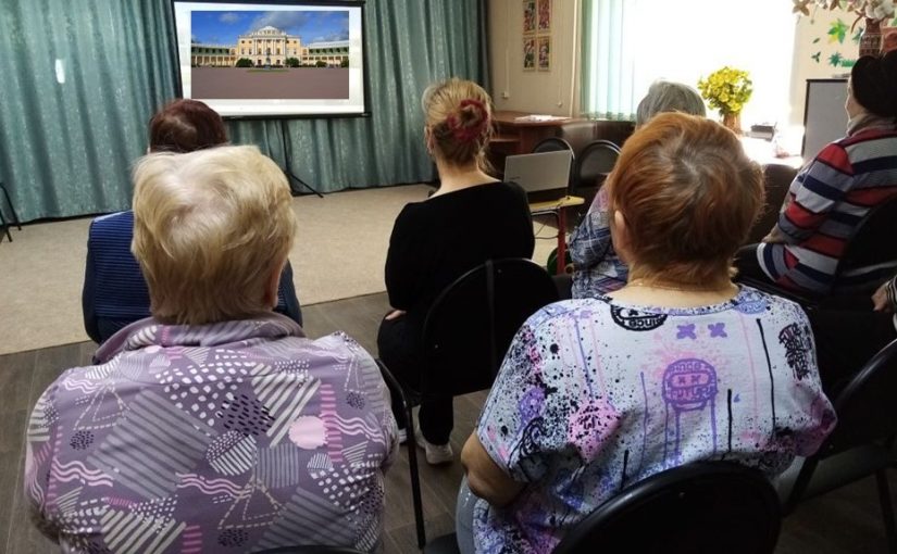 Наримановцы посетили Павловский дворец