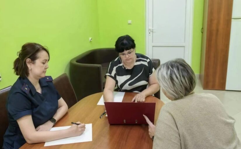 В Наримановском районе оказывают комплексную помощь осужденным