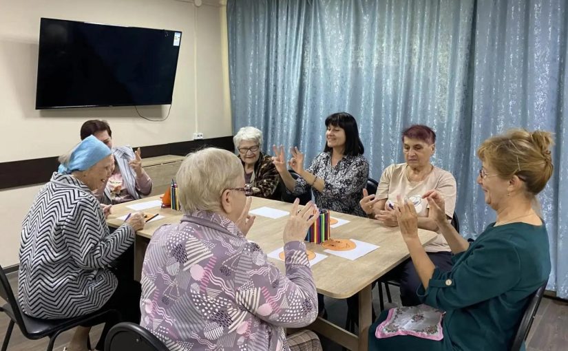 Смех продлевает жизнь, считают наримановские пенсионеры